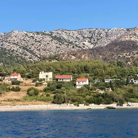 Spacious Seaside House * Kučište