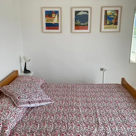 Spacious Seaside House Nyaraló *