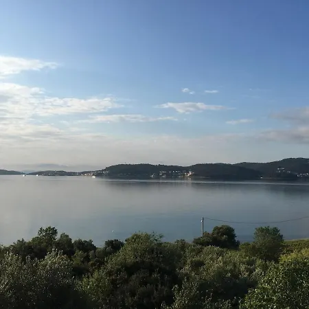 Nyaraló Spacious Seaside House Kučište